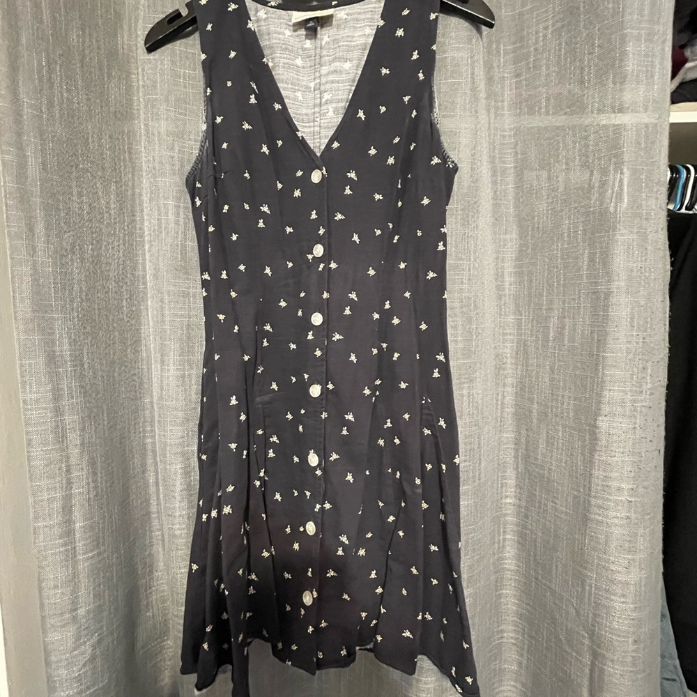 Navy Blue Sleeveless Button-Down Dress